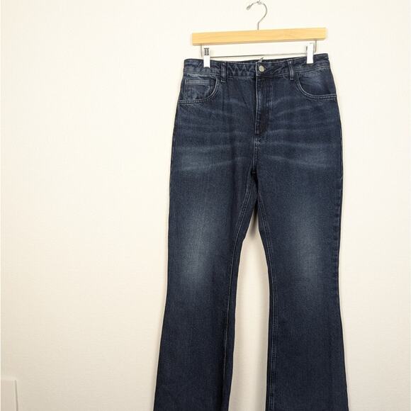 Reclaimed Vintage Dark Wash Raw Hem Bootcut Jeans Size 30 - Picture 3 of 8